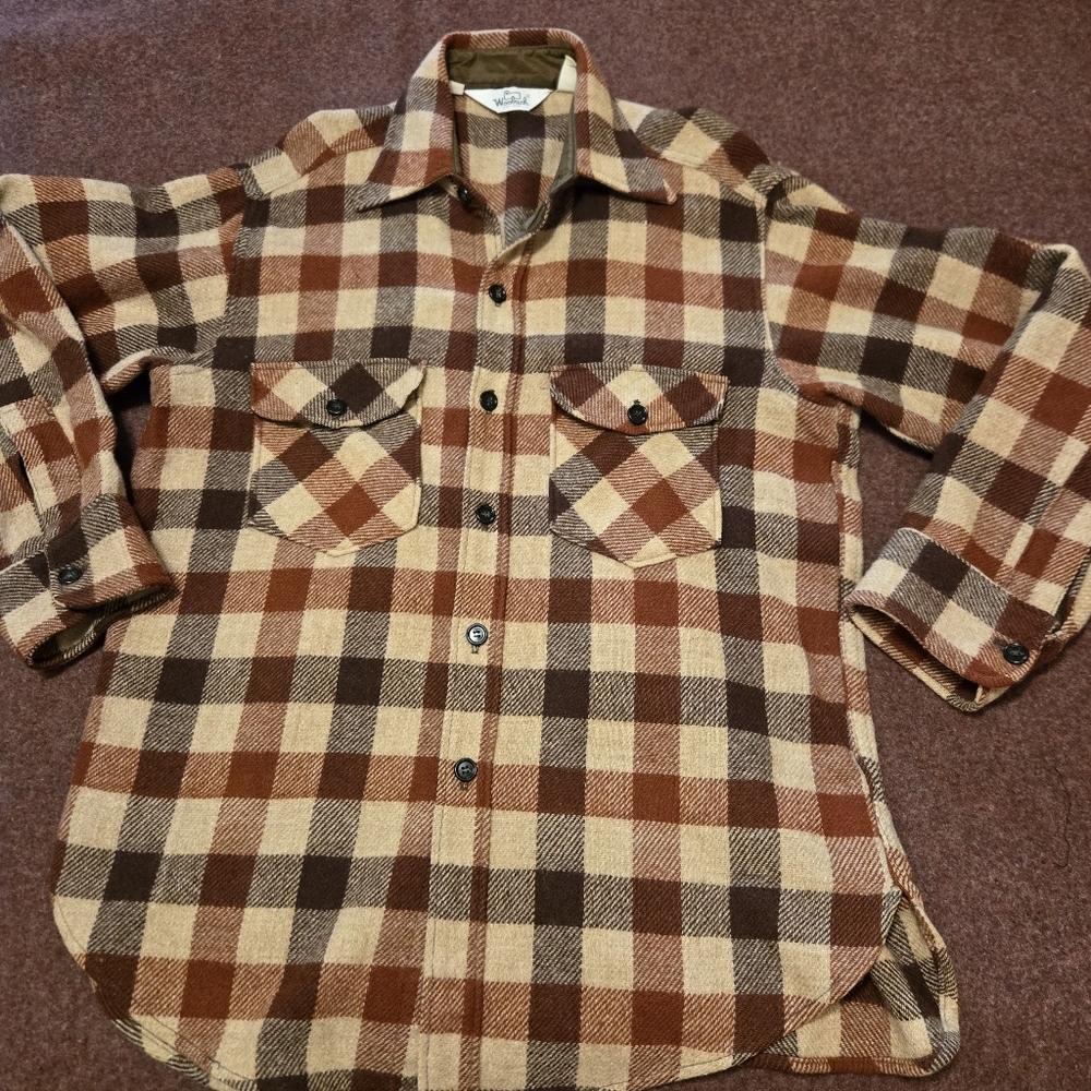 Vintage 1960s Woolrich Mackinaw Flannel Size Medium Men's Hunting Fishing Plaid